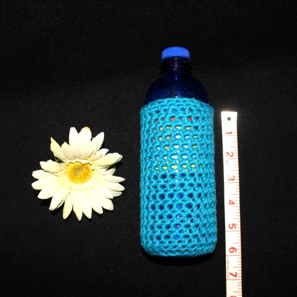 NEW Cup Cozie Sunny Days Crochet Holder 16oz - 18oz. Turquoise HANDCRAFTED - Picture 2 of 9